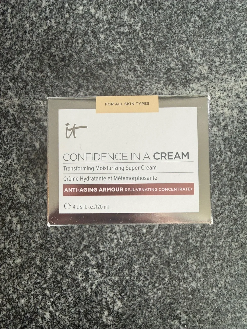IT Cosmetics Confidence In A Cream - Anti-Aging Moisturizing Cream 4 fl oz